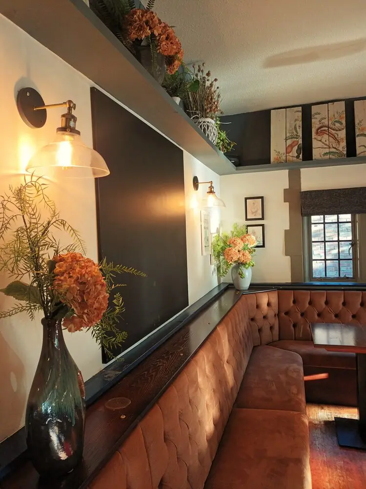 Comfortable dining area inside the Duck on the Pond